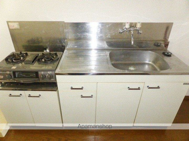 長野県長野市大字稲葉日詰の賃貸アパートの内装