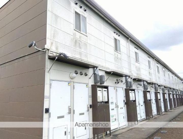 香川県高松市川島東町の賃貸アパートの外観