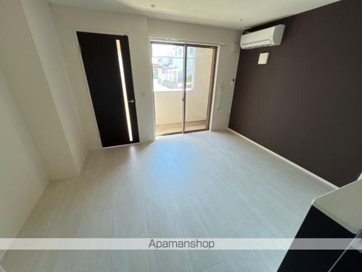 ディアコート・Tの居間