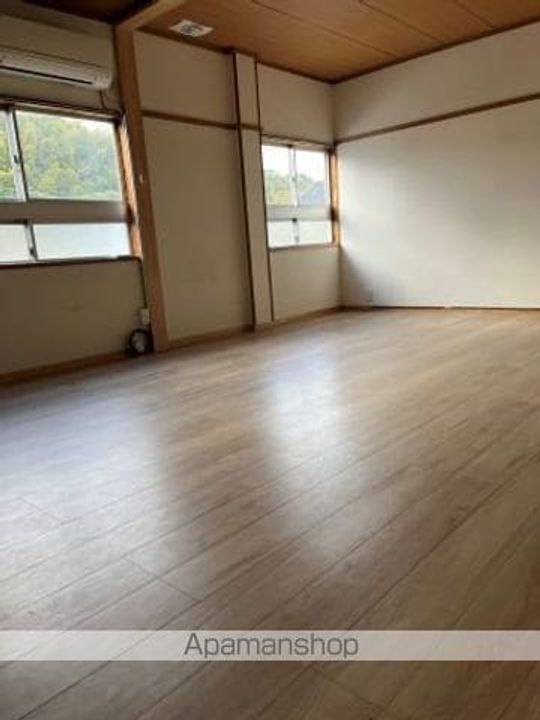 立願寺ステートビル2の内装