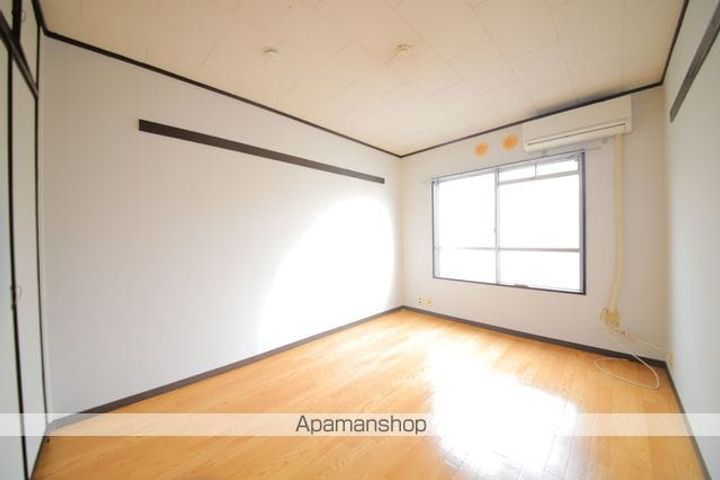 サンハイツクロダの居間