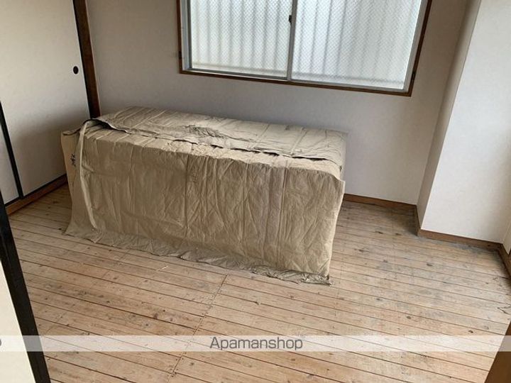 アーバン新町301の内装