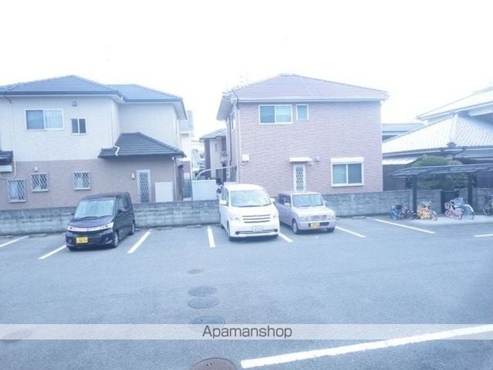 愛媛県伊予市上吾川の賃貸アパートの内装