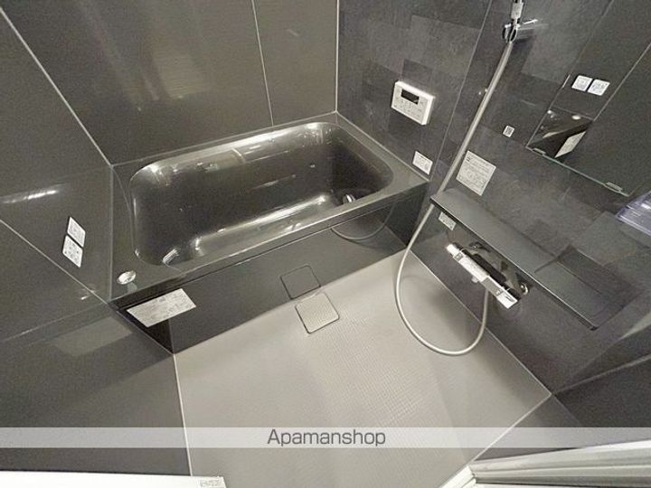 滋賀県東近江市小脇町の賃貸アパートの風呂