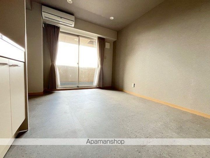 滋賀県大津市雄琴北2丁目の賃貸アパートの内装