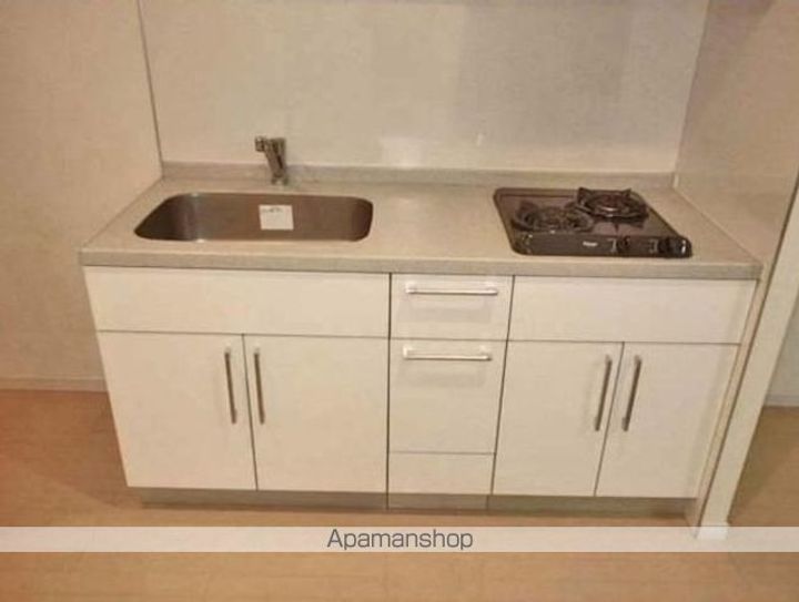 コンフォリア町屋のキッチン