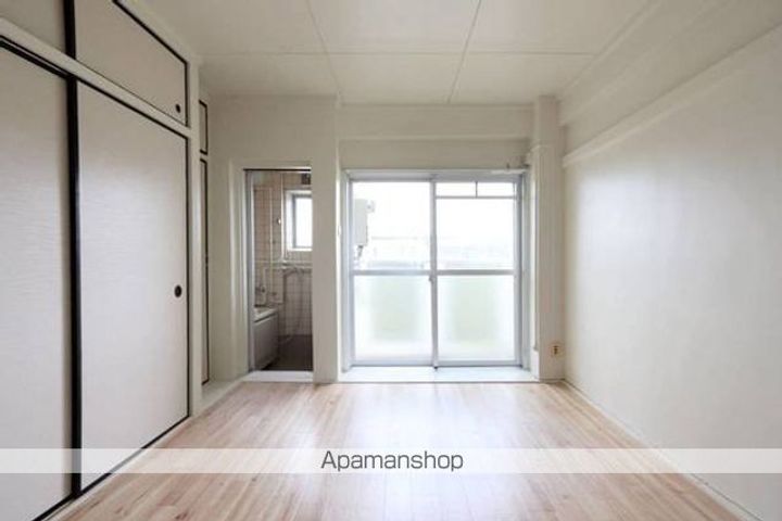 ビレッジハウス磐城3号棟405の居間