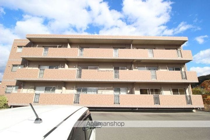 広島県福山市神村町の賃貸マンションの外観