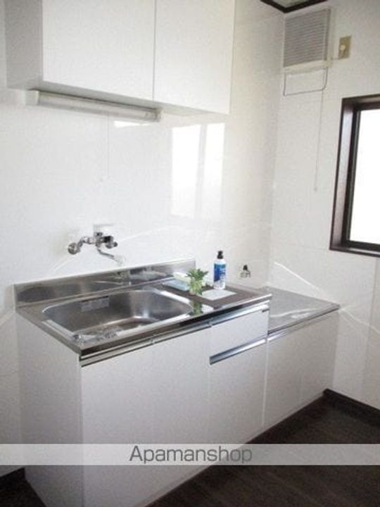 セゾンポルテニア101のキッチン