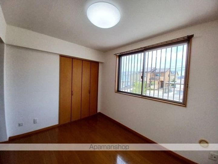 ファミーユ松原B棟N104の内装