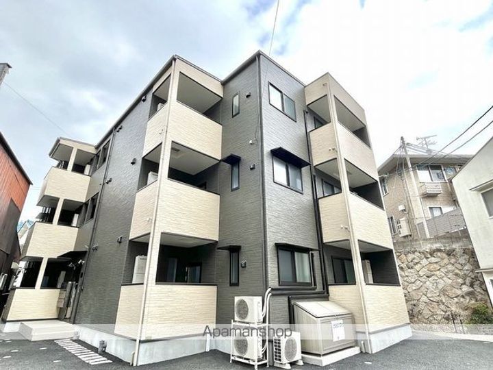 ザリーナ西広島の外観