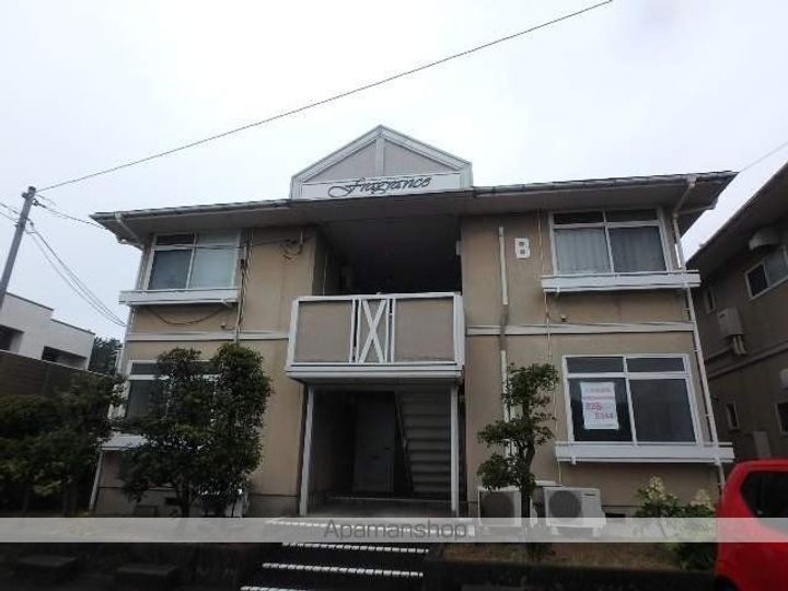 メゾン松波A102の外観