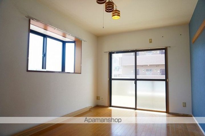 静岡県浜松市中央区初生町の賃貸マンションの内装