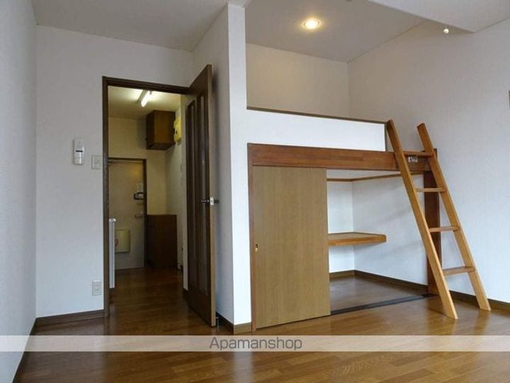 ハピネス銀杏町の居間