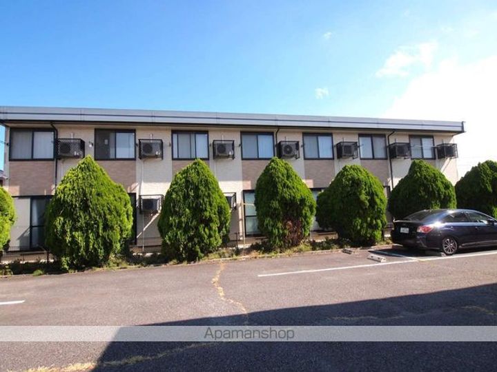 レオパレスグリーングラス103の外観