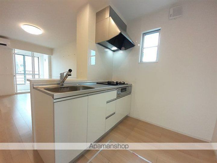 ココ・ヒルズ Ⅰのキッチン