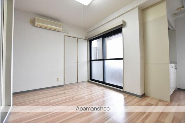 香川県高松市塩屋町の賃貸マンションの内装