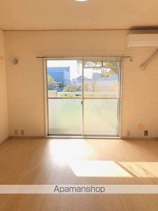 リアンⅠ棟103の居間