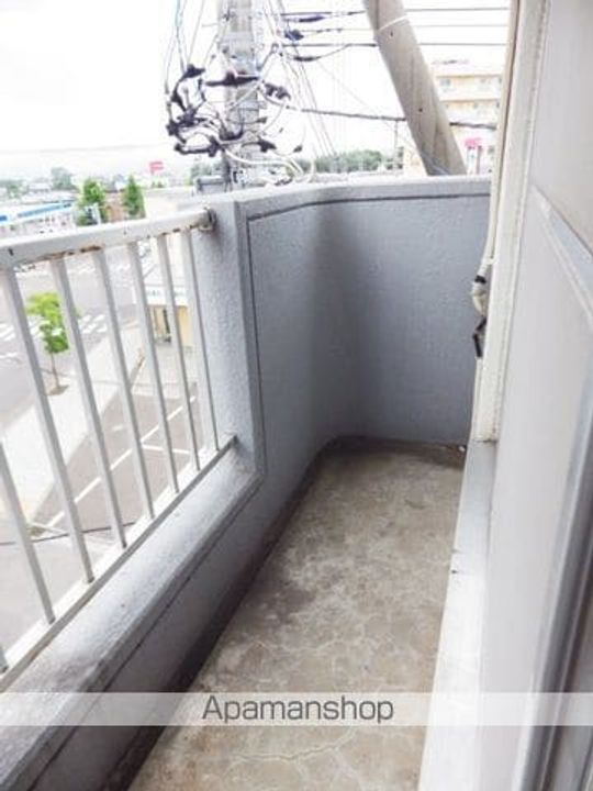 エミネンス五稜郭301の玄関