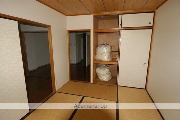 アピタシオン華の内装
