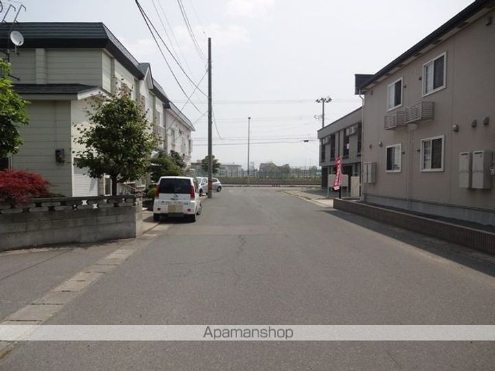 ソレアードの周辺