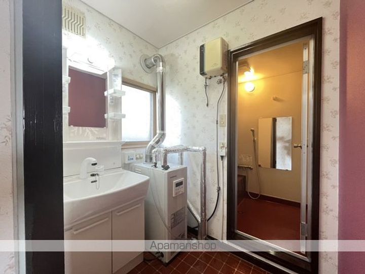 グリーンパークキャピタン8の内装