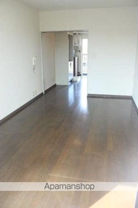 サンフェロー307の居間