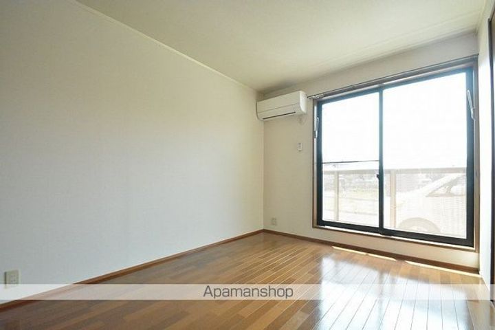 ハイラル弐番館101の内装