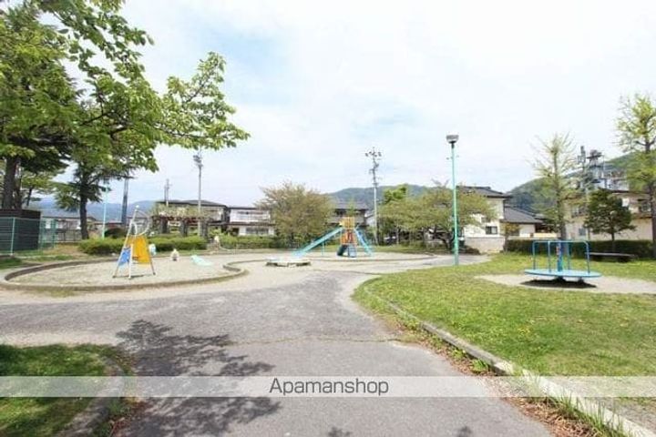 プリムローズの周辺