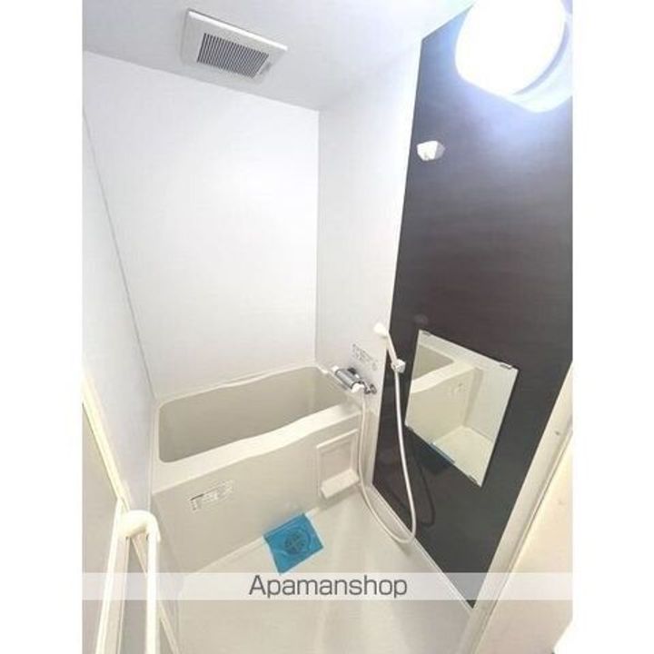 LINO HOLOMUA壱番館201号室の風呂