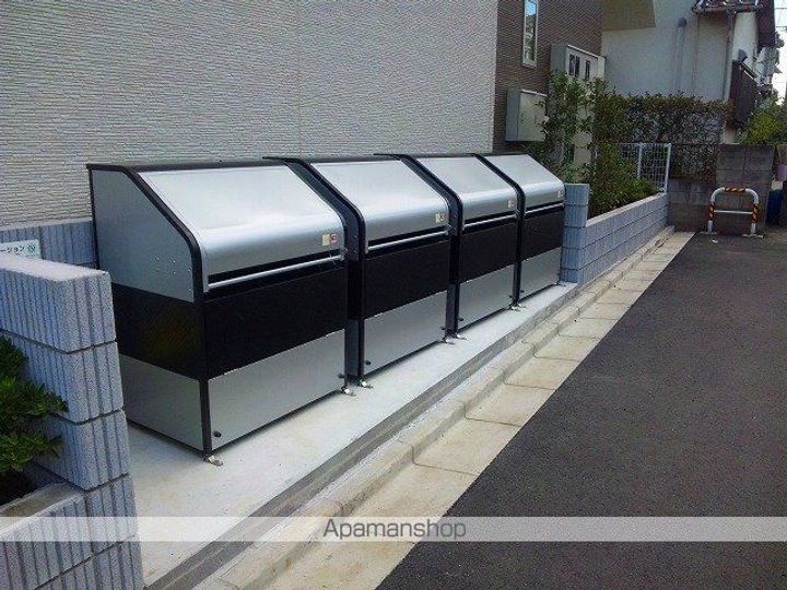 サンガーデン和泉 弐番館の外観