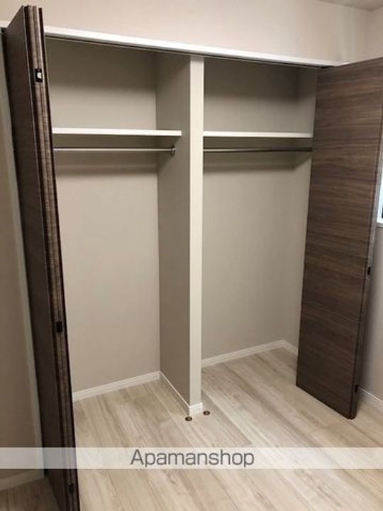 メイクスデザイン参宮橋405号室の内装