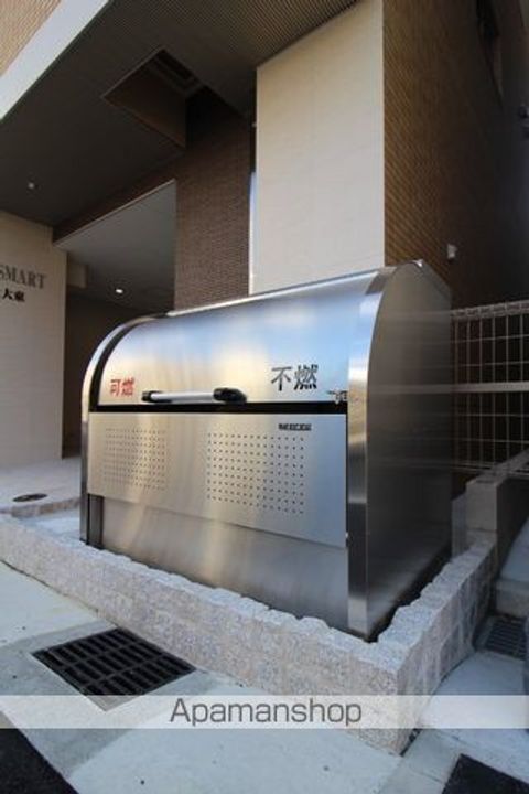 ピアスマート医大東の外観