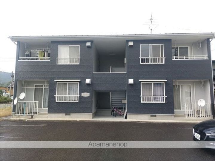 ヴェルデ高畑202の外観