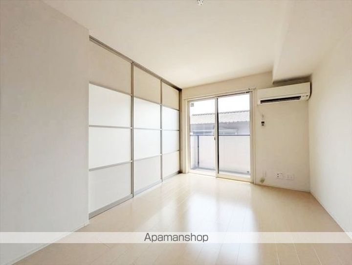 ボヌールの居間