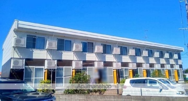 レオパレスさつき104の外観