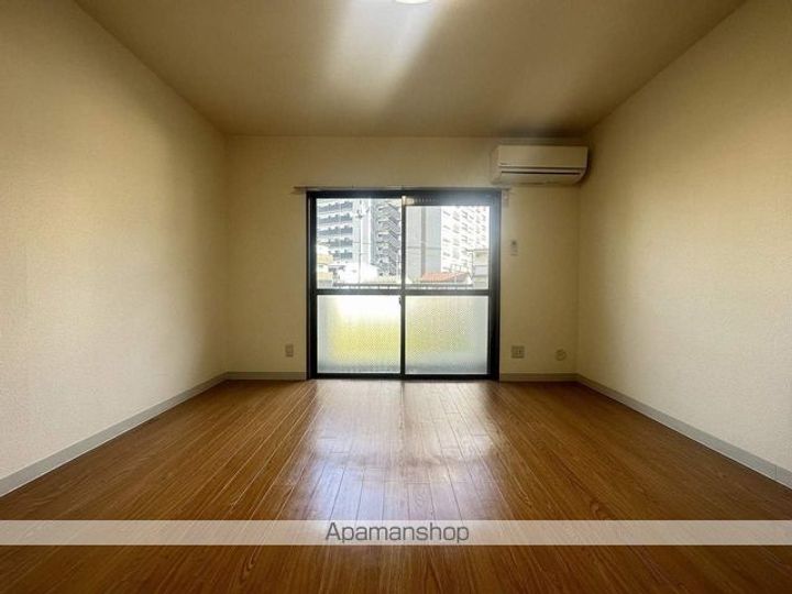 レコルテ90108の居間