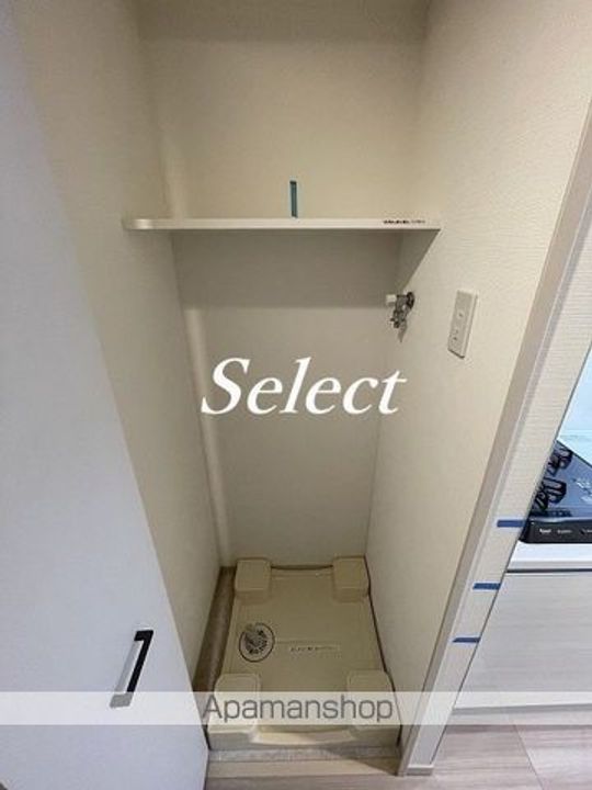 神奈川県横浜市南区高根町1丁目の賃貸マンションの内装