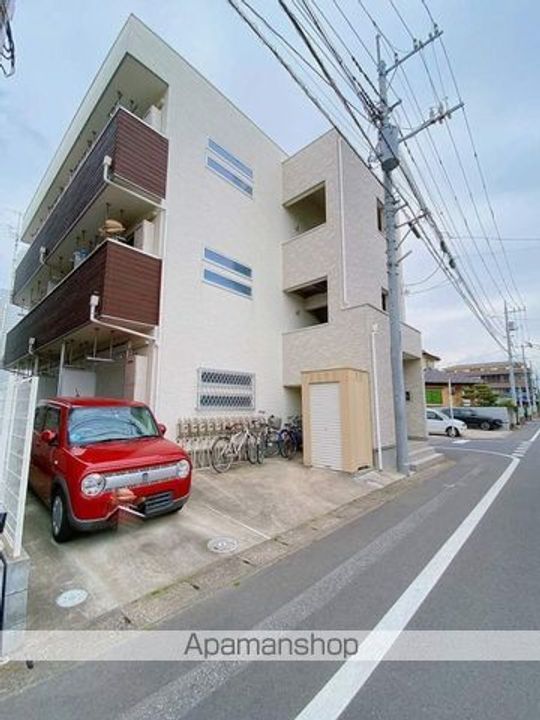 埼玉県吉川市木売3丁目の賃貸アパートの外観