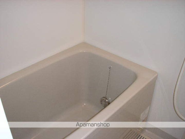 愛知県名古屋市中区栄1丁目の賃貸マンションの風呂