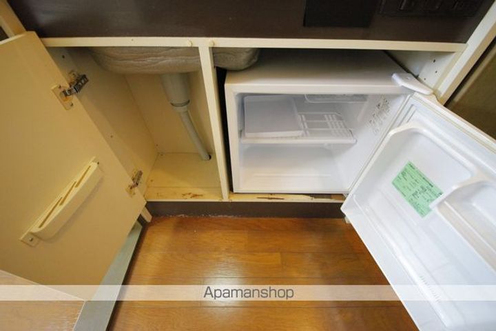 フラットニフティー105の内装