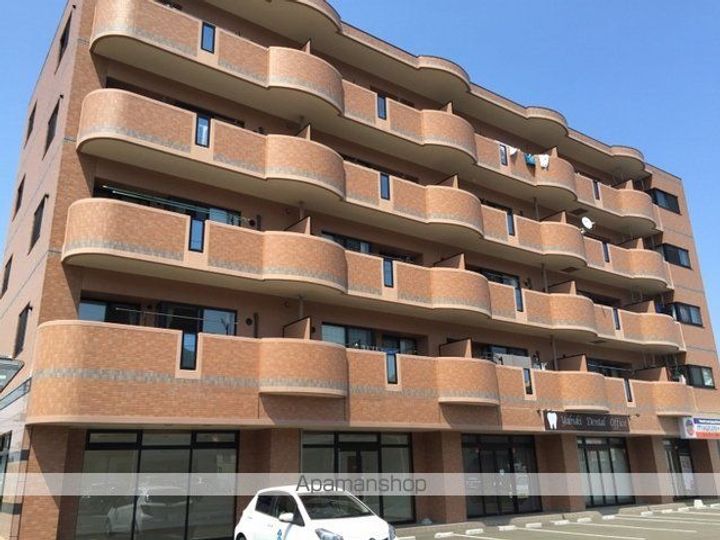 宮城県仙台市青葉区栗生6丁目の賃貸マンションの外観