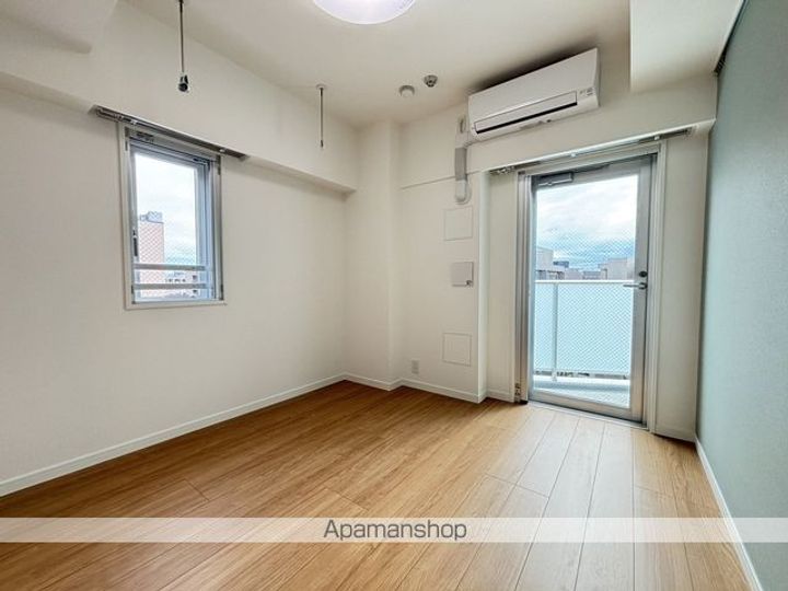 ルフレプレミアム横浜リーヴァの居間