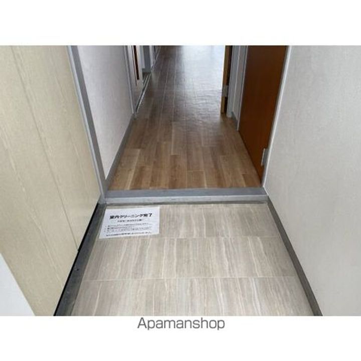 マンション重徳の玄関