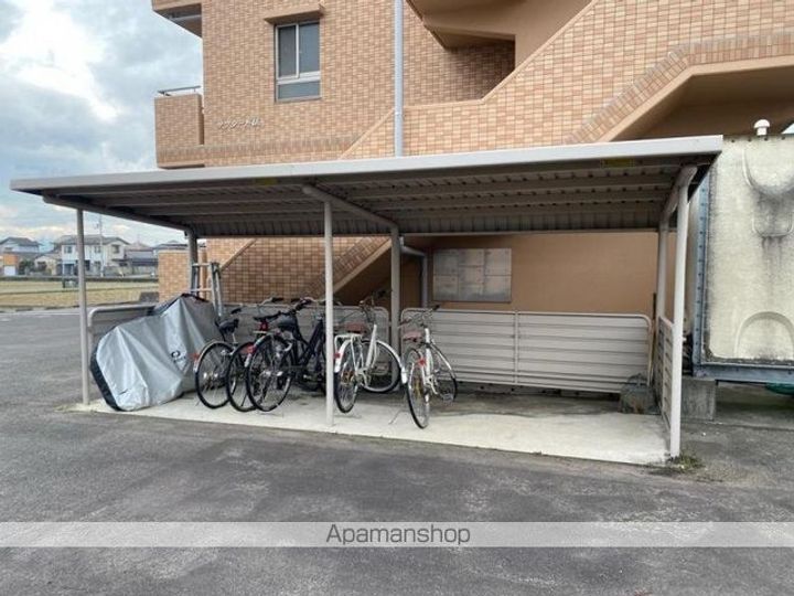 サクシードU.101のその他画像