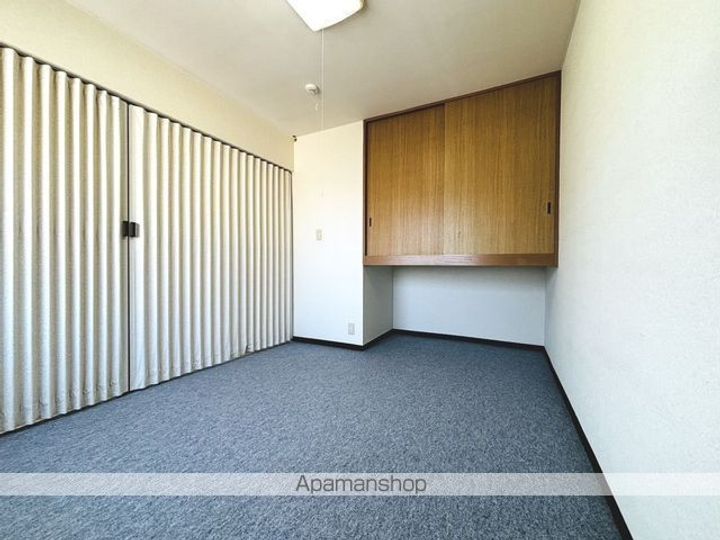 リバーサイド中の橋202の内装