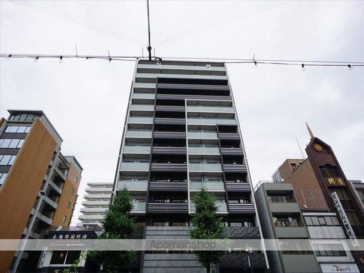 愛知県名古屋市千種区仲田2丁目の賃貸マンションの外観