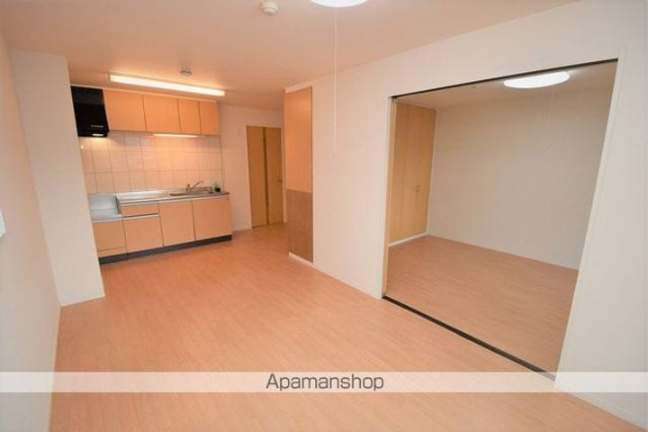 アゼリア マンションの居間