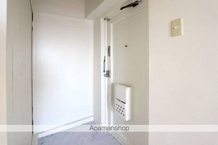 ビレッジハウス袋原2号棟の玄関