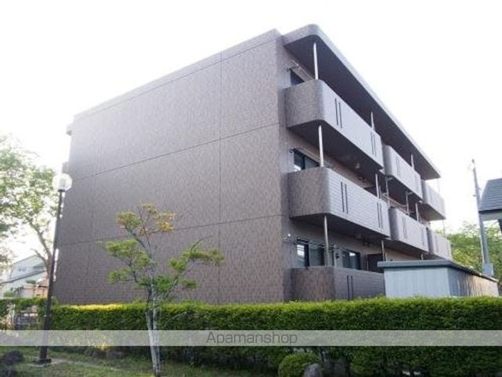 ブレインマンション木崎野101の外観